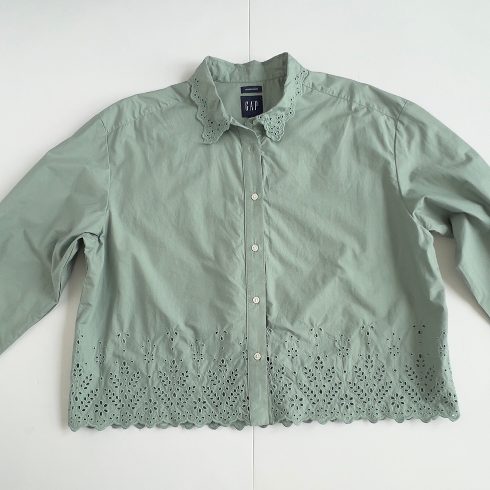 GAP Light Sage Eyelet Collar Button-Down Shirt